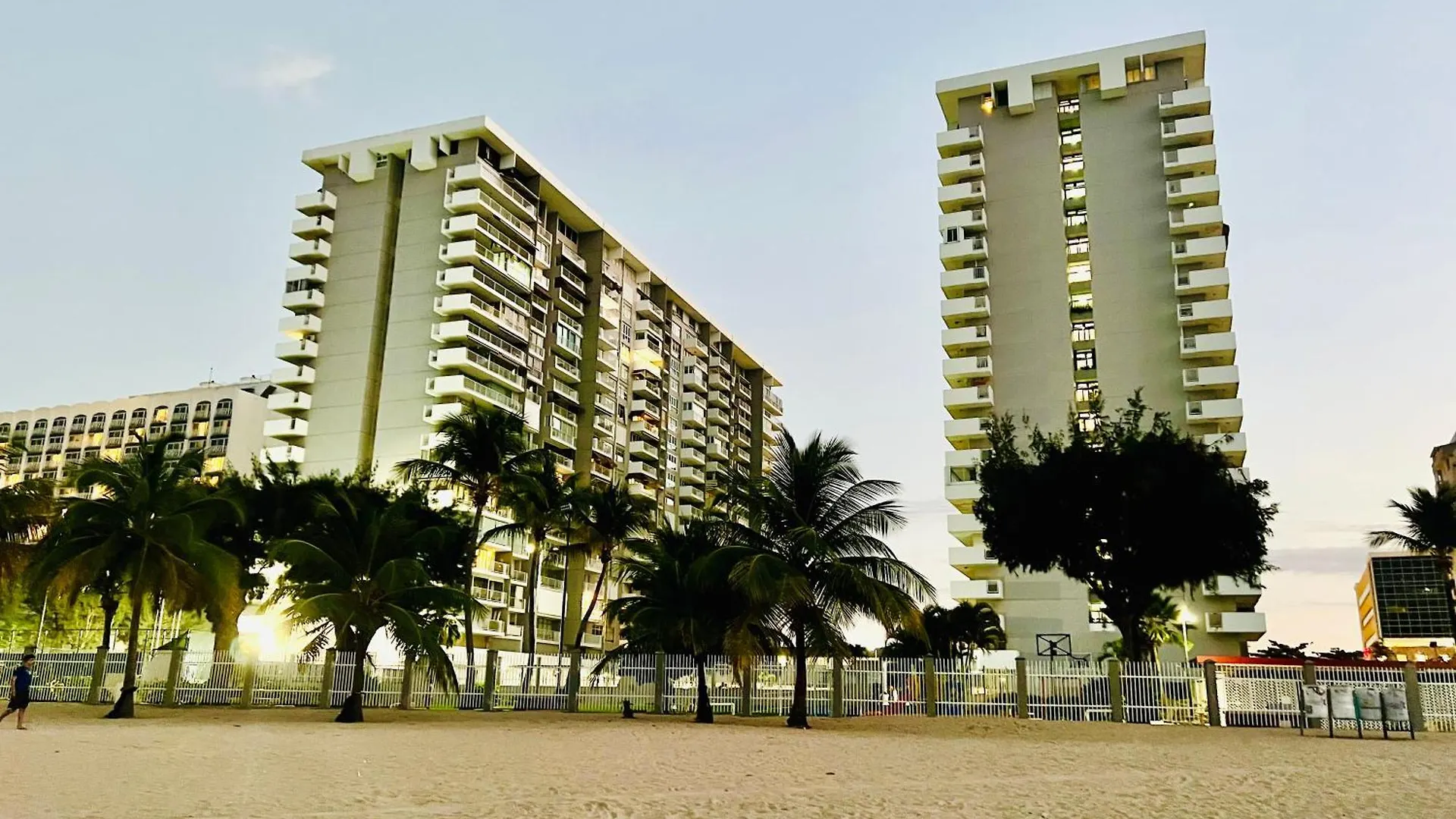 Ocean View Apt On Isla Verde In A 14Th Floor 圣胡安 波多黎各