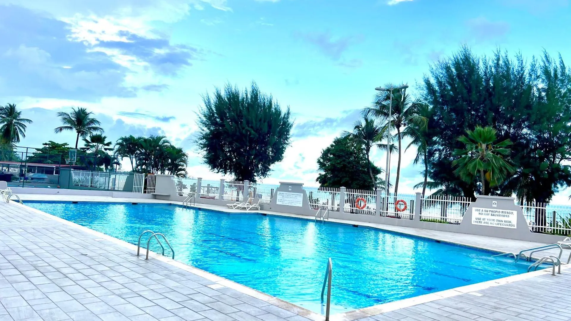 Appartamento Ocean View Apt On Isla Verde In A 14Th Floor San Juan Porto Rico